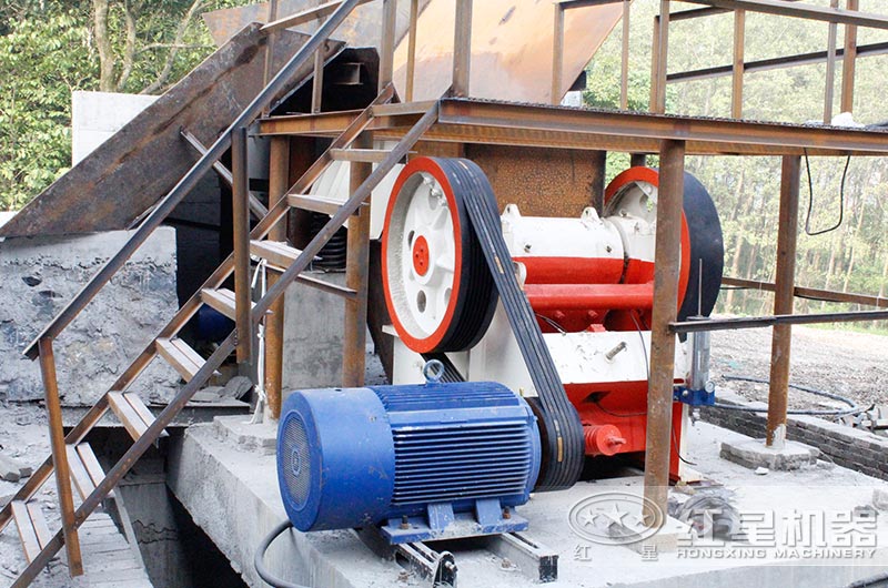 安徽客户57破碎机工作现场图片 安徽客户57破碎机工作现场图片