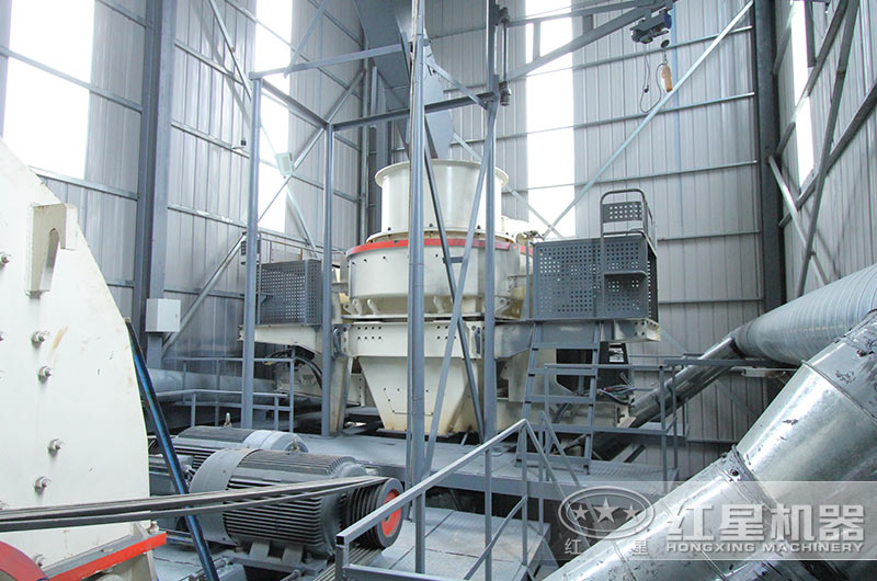 HVI冲击式制砂整形机工作现场 HVI冲击式制砂整形机工作现场