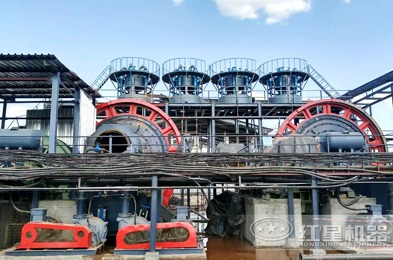 水泥球磨机设备选矿生产现场 水泥球磨机设备选矿生产现场