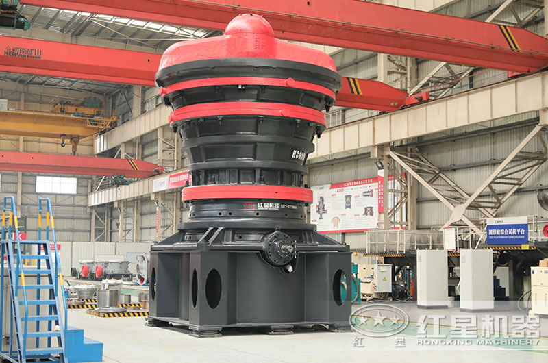 旋回式破碎机图片 旋回式破碎机图片