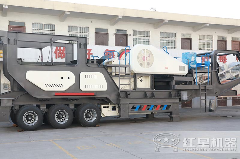 移动式碎石机图片 移动式碎石机图片