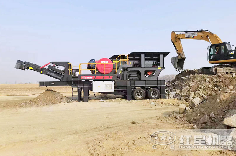 广西客户颚式移动破碎机工作现场 广西客户颚式移动破碎机工作现场