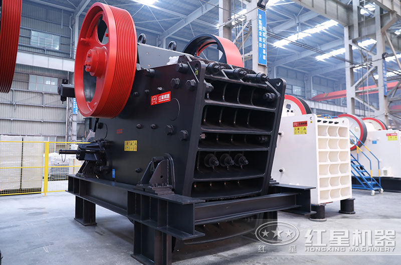 鄂式破碎机图片 鄂式破碎机图片