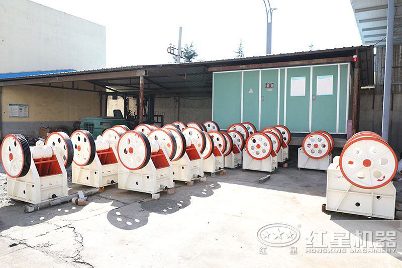 小型颚式破碎机图片 小型颚式破碎机图片