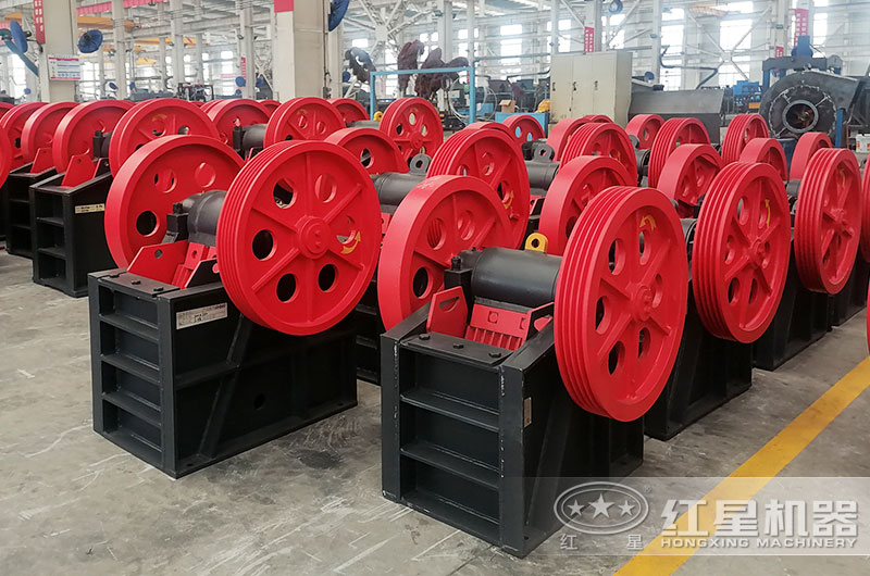 小型鄂式破碎机图片 小型鄂式破碎机图片