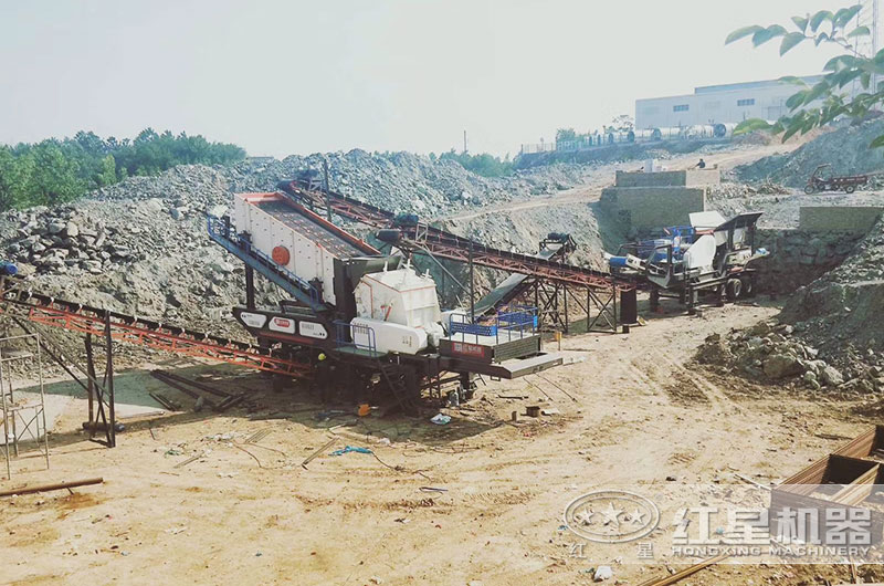 移动式破碎生产线现场图片 移动式破碎生产线现场图片